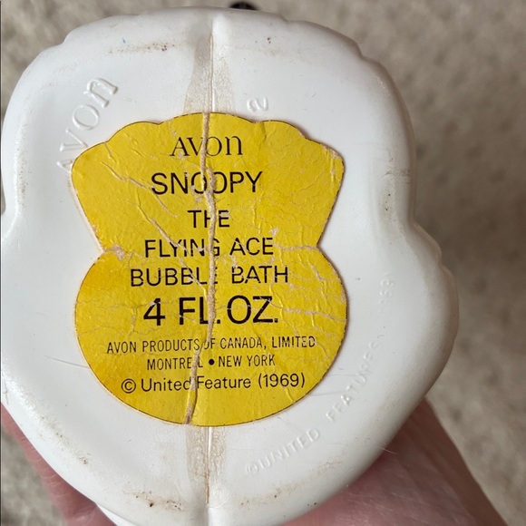 Avon Vintage Snoopy Flying Ace Bubble Bath Bottle 4 fl oz - Picture 8 of 12